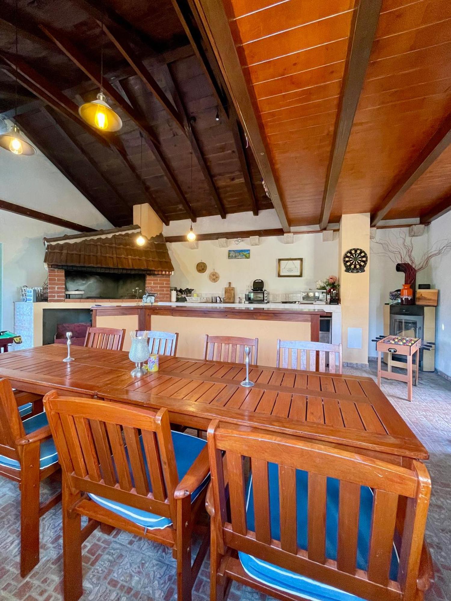Villa Sagosde With Swimming Pool And Mini Golf Zagvozd Esterno foto